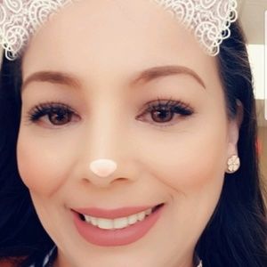 Meet your Posher, Candice